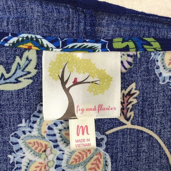 Fig and Flower Top Womens Size Medium Faux Twinset Tank Cardigan Kimono Flowy - Picture 6 of 7